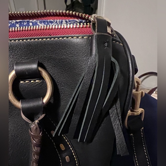 Dooney & Bourke Horse Shoe Western Black Red Leather Duffle HTF RARE - Picture 4 of 10